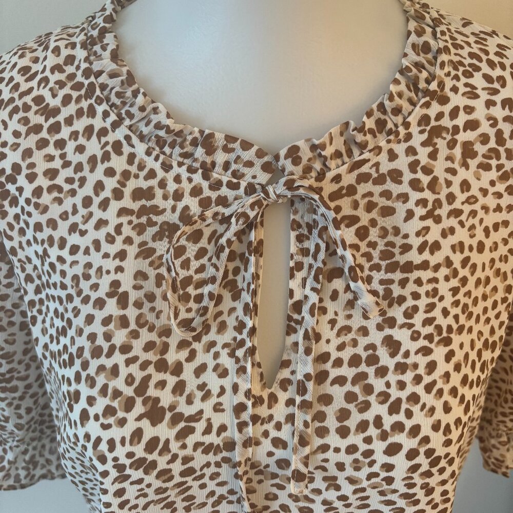 J.Crew Ruffle Neck Leiopard print Blouse NWT sz M